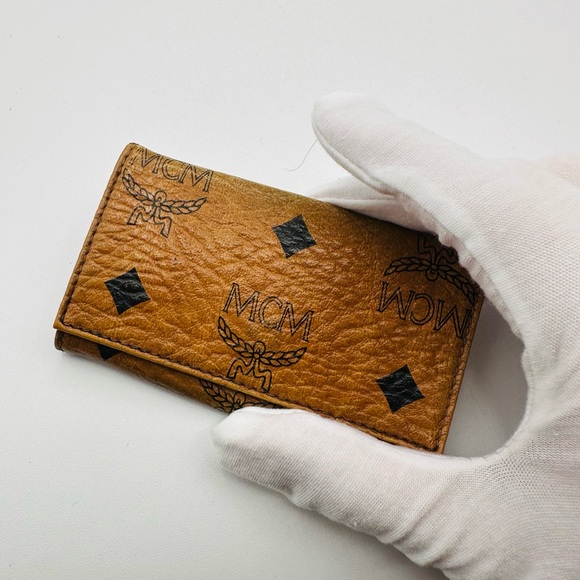 MCM Key Holder Wallet - Picture 4 of 10